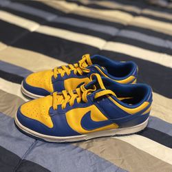 Nike Dunk Low “UCLA”