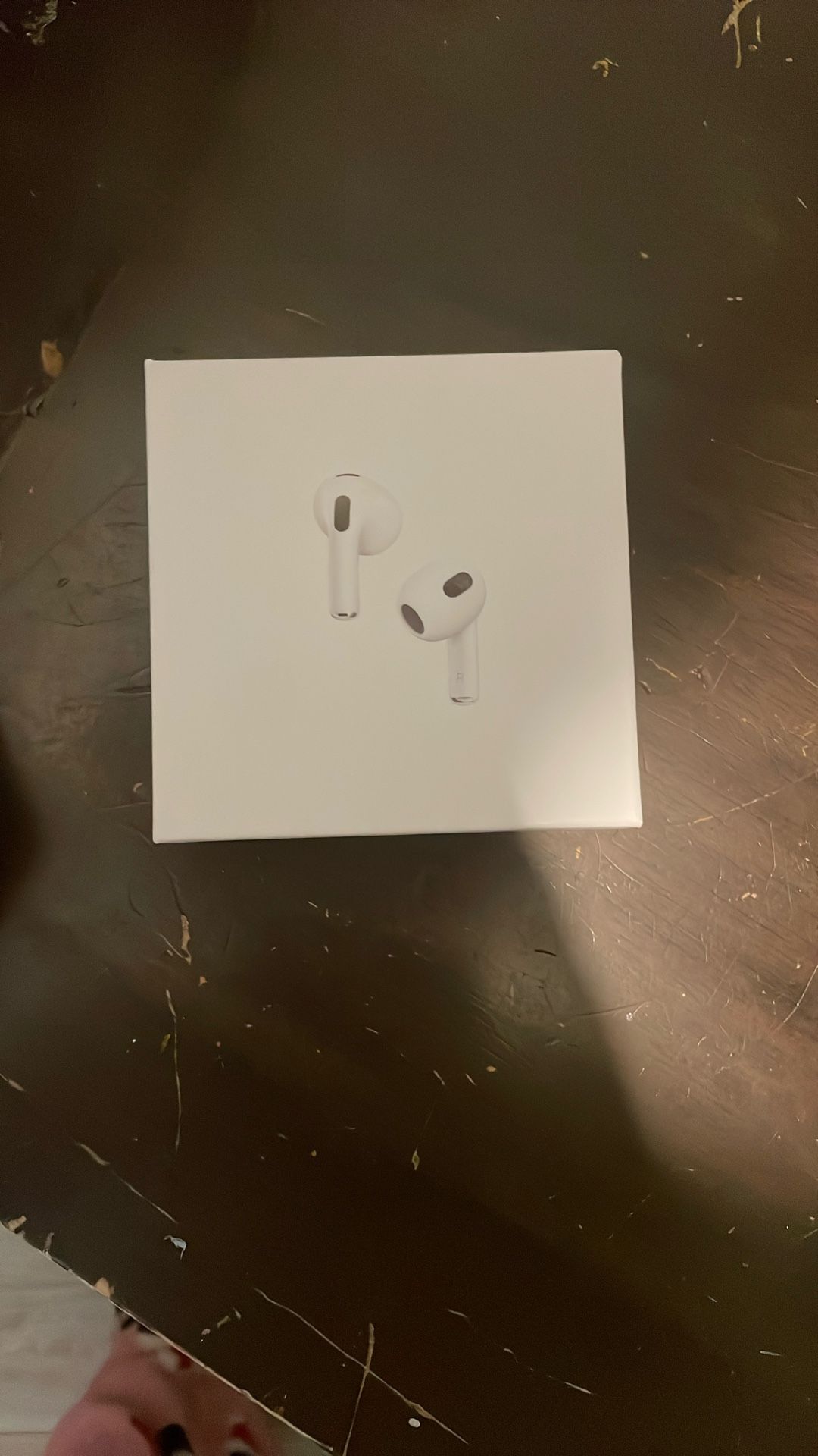Brand new airpod gen 4 without anc (check bio for why im selling)