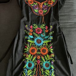 Mexican dress/ Vestido Mexicano Talla Chico/Small Brand New