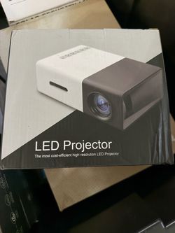Mini LED Projector in Box