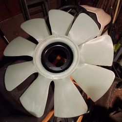 2004 Dodge 59 Cummins, fan and clutch fan.