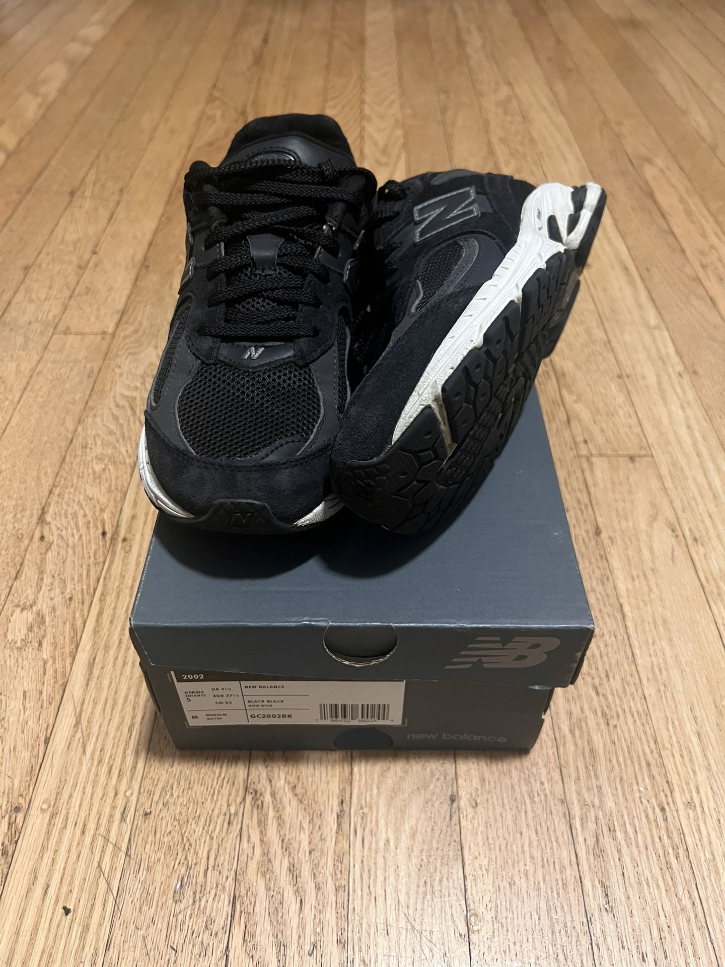 New Balance 2002r 5Y