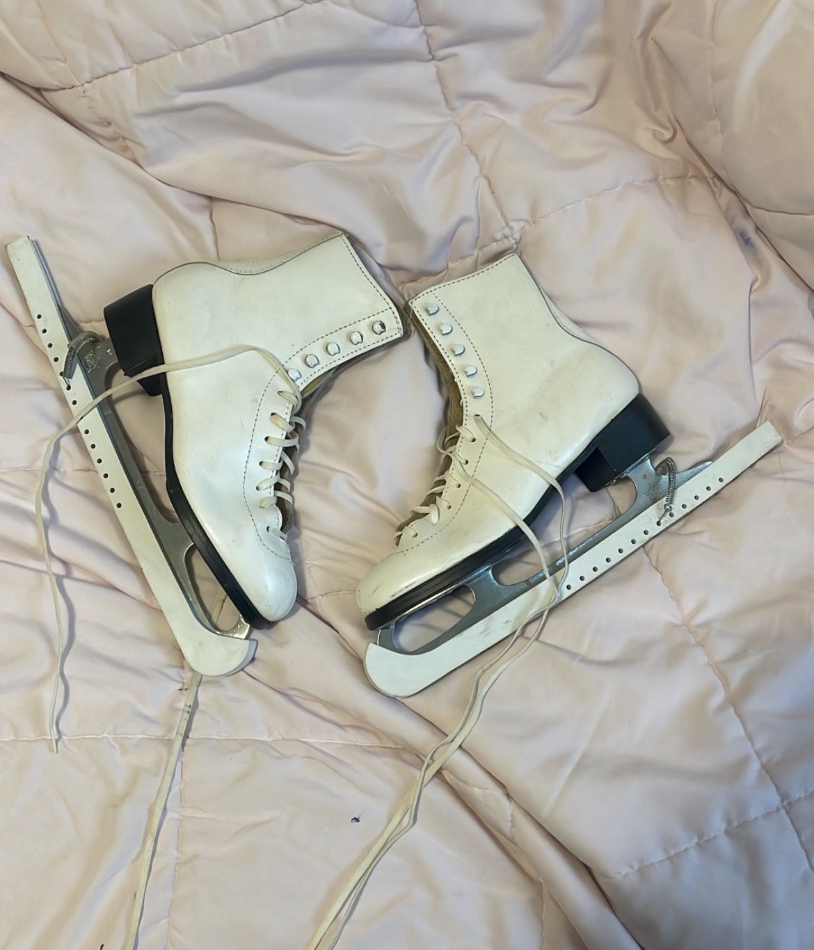 Women’s Lake Placid Ice Skates - Size 8