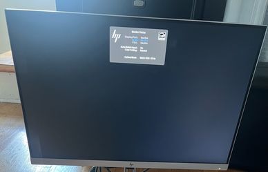 HP EliteDisplay E243 24" Widescreen Monitor + Cables