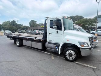 2014 Hino 268