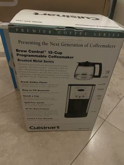 Cuisinart DCC-1200 BREW CENTRAL™ 12 CUP PROGRAMMABLE COFFEEMAKER
