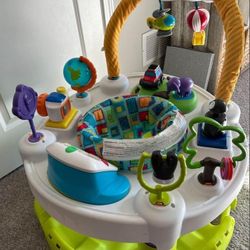 Baby jumper musical