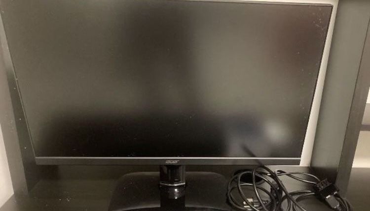 Acer Computer Monitor (like new w/ power cable)