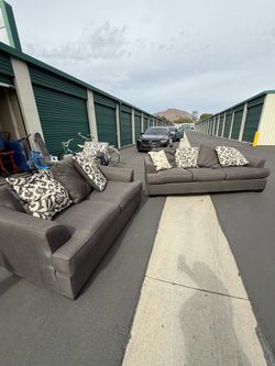 Sofa set