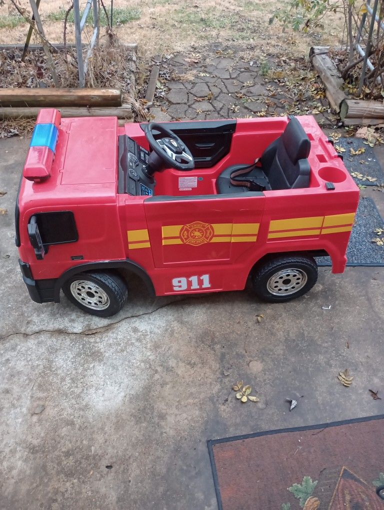 Kids Ride-On Firetruck, Needs Battery - Great Deal