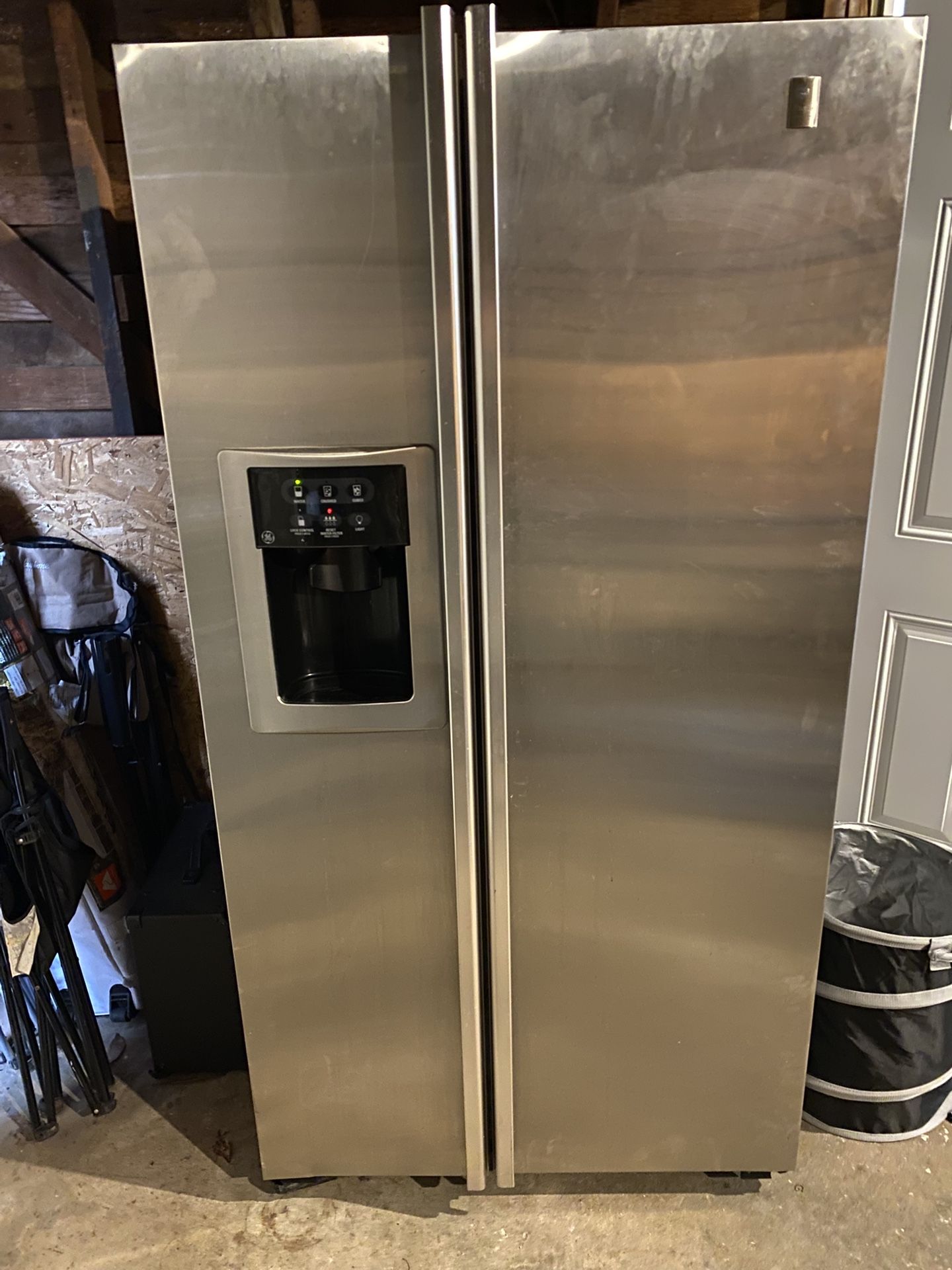 Refrigerator For Sale $200