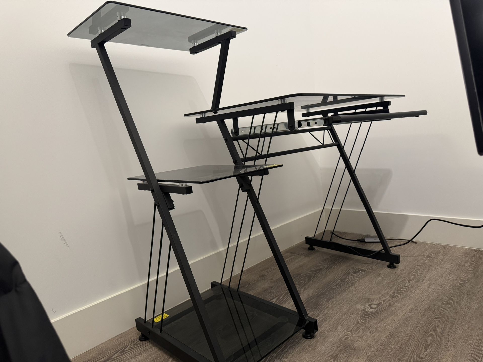 Computer / Study Desk ( Need To Sell ASAP)