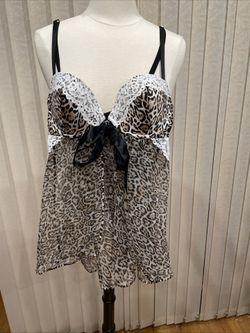 Victoria's Secret 36C Butterfly Bustier Top Lace Leopard Print Bow. Sexy!