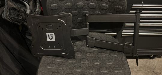 Tv mount