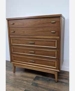 Tall 5 Drawer Dresser 