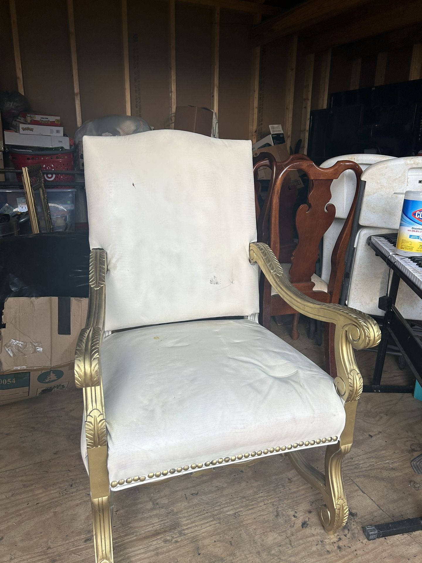 Throne Party Chair