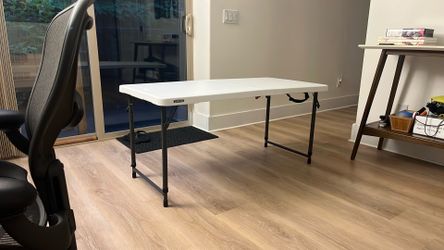 Lifetime 4-Foot Fold-in-Half Adjustable Table