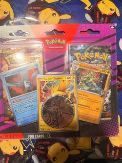 Pokemon TCG 3 Foil Cards Blister Pack