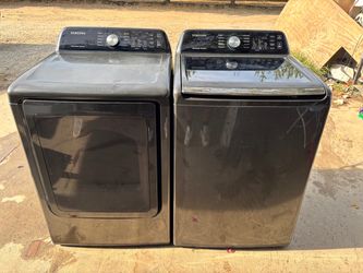 Washer and GAS dryer set