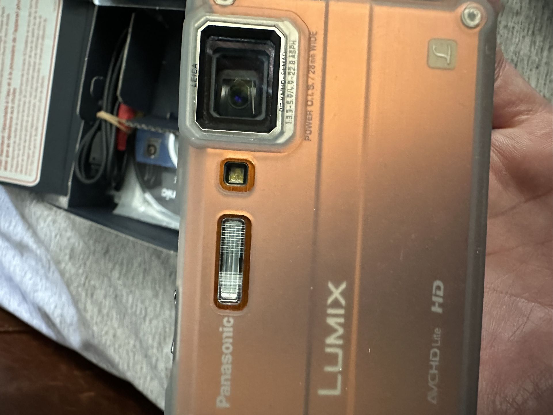 Panasonic Lumix TS2 14.1MP Waterproof Digital Camera With Leica Lens- As New!