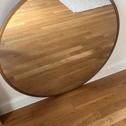 Round Wall Mirror