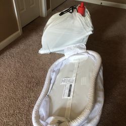 Baby bassinet 