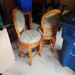 45 Each Swevel Chairs 