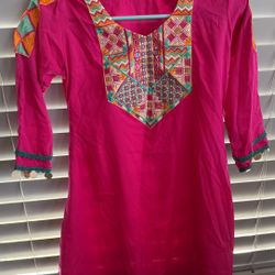 Girls 10,12 Size Shirt  Only