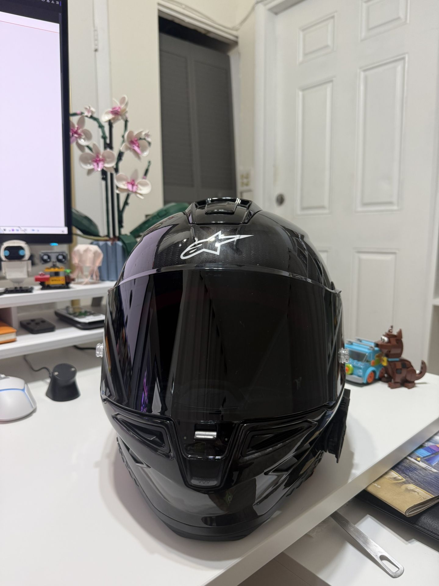 Alpinestars Supertech R10 Carbon Helmet