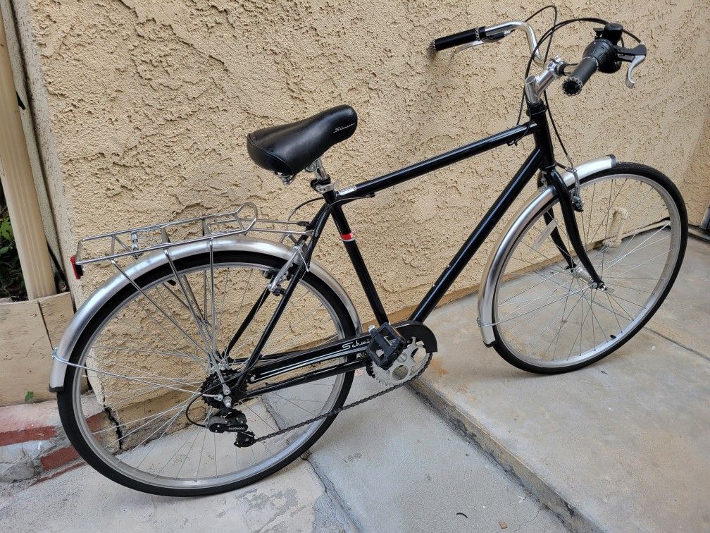 Schwinn Bike 7 Speed Hybrid Comfort New