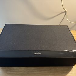 Definitive Technology Center Channel Great Condition