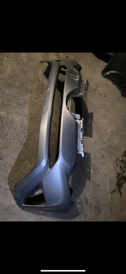 2017 Toyota RAV4 Front Bumper