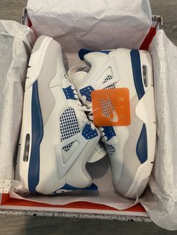 Air Jordan 4 Retro Military Blue