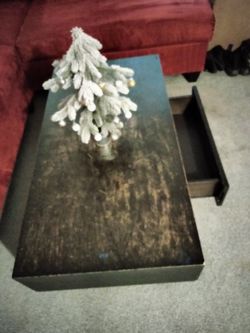 Antique Coffee Table The Dimension Is 48.X22 19 H Very Strong