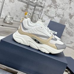 Christian Dior Men’s Sneaker With Box New 