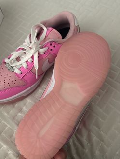 Nike Dunk Low Pink Sneakers