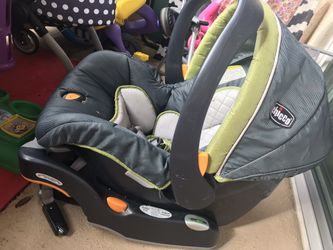 Chicco Infant car seat