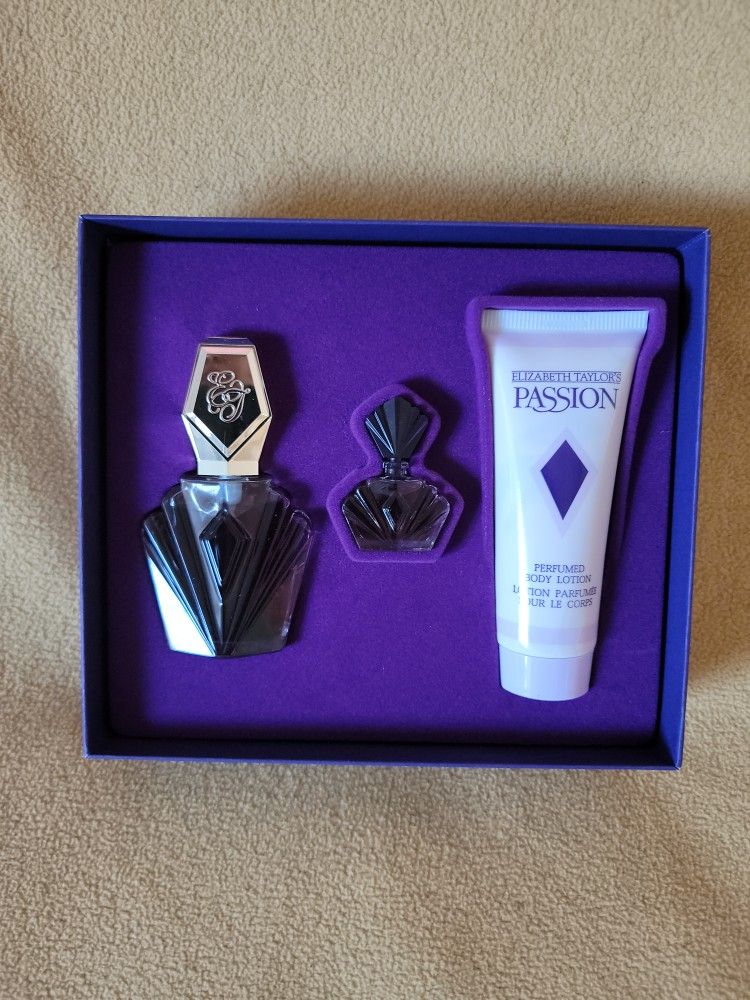 ELIZABETH TAYLOR'S PASSION