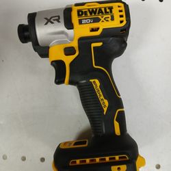 Dewalt New 1/4" Impact XR -3 Speeds 
