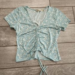Floral crop top size M