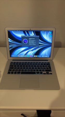 MacBook Air 2015 8gb 13 inch negotiable