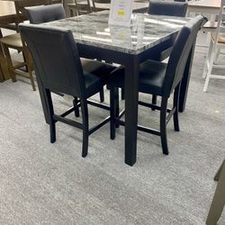5pc Dinning Table Set $599