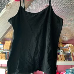 Women’s Black Top (size XXL)