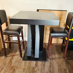 Small Table with 4 Chairs