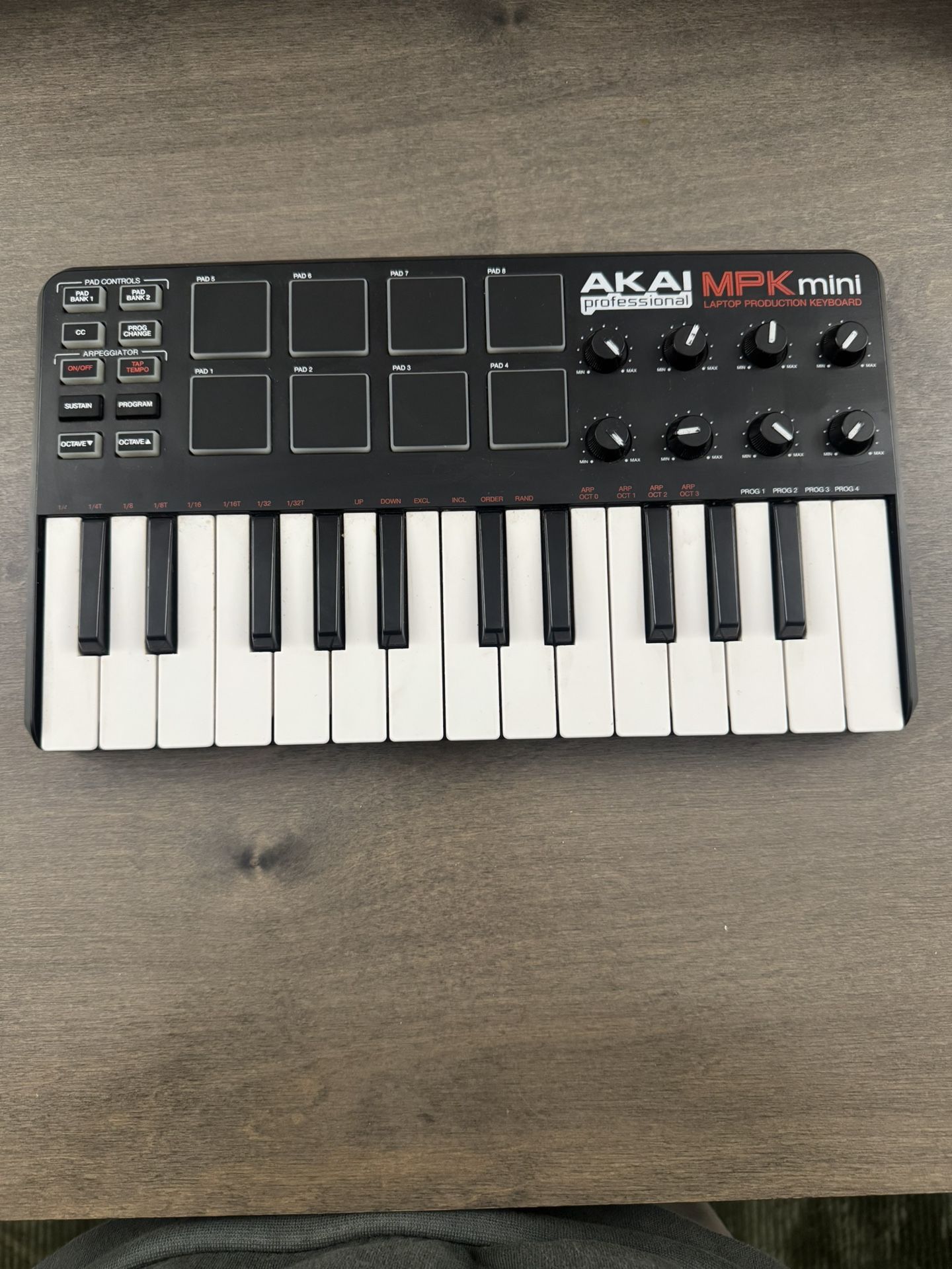 Akai MIDI Controller