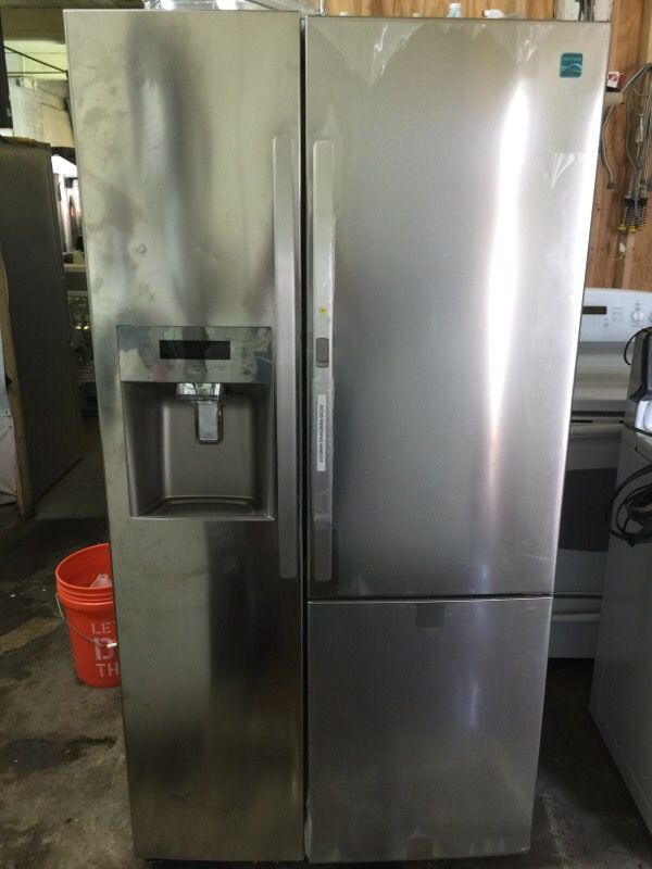 side by side refrigerator with grab and go door