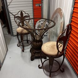 Pineapple Base Dinette Set