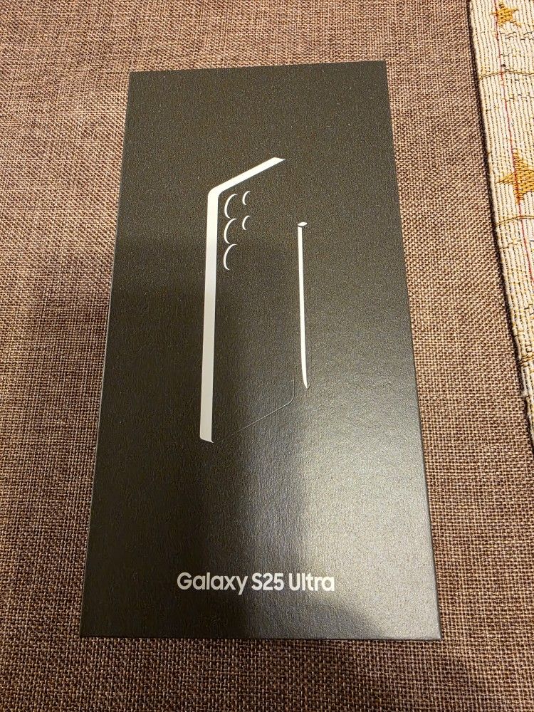 Brand New Samsung Galaxy S25 Ultra 512 GB