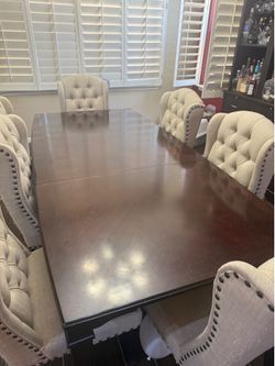 Dining room table 90”x 44”