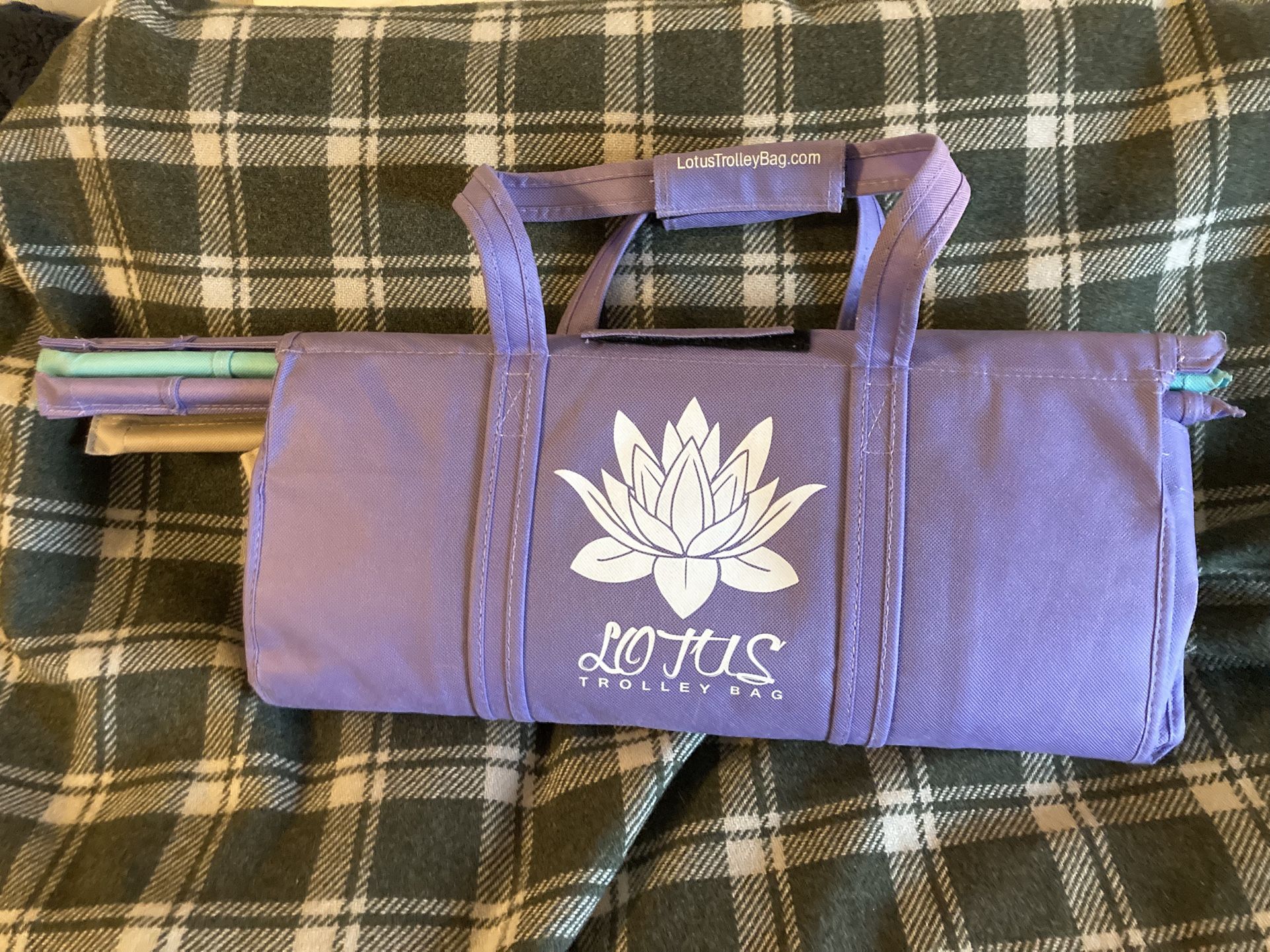 New! Lotus Trolley Bag